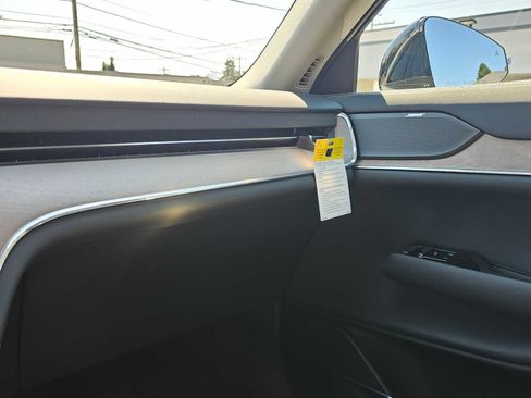 New 2025 Volvo EX90 Plus image 26