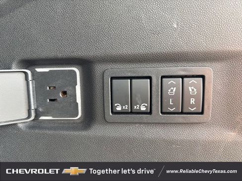 Used 2021 Chevrolet Suburban High Country w/ Premium Package 2 image 11