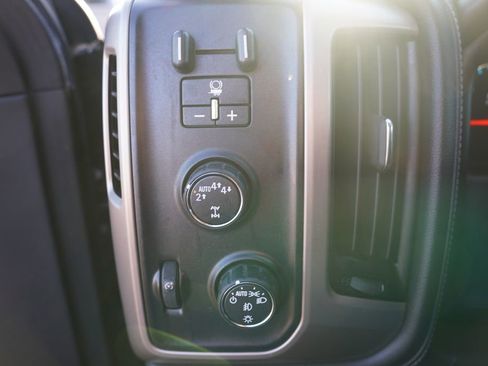 Used 2017 GMC Sierra 1500 Denali image 24