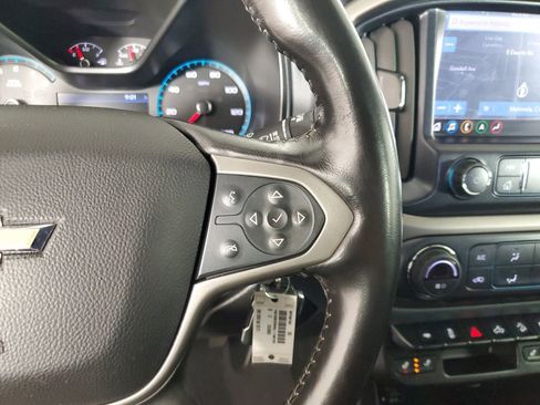 Used 2020 Chevrolet Colorado Z71 image 23