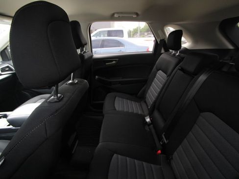 Used 2023 Ford Edge SE AWD/4WD image 14