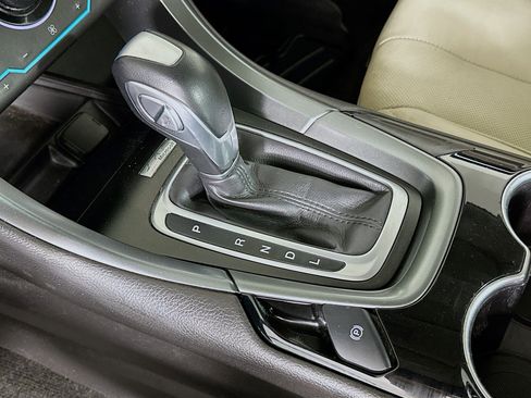 Used 2015 Ford Fusion Titanium image 24