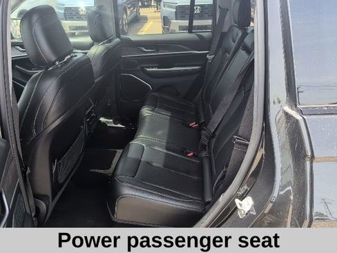 Used 2024 Jeep Grand Cherokee Limited 4xe AWD/4WD image 13