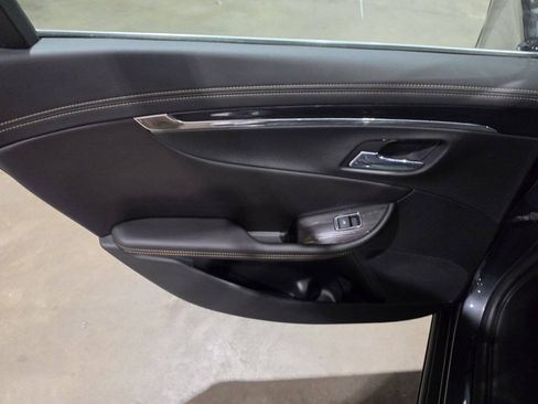 Used 2018 Chevrolet Impala Premier FWD image 22