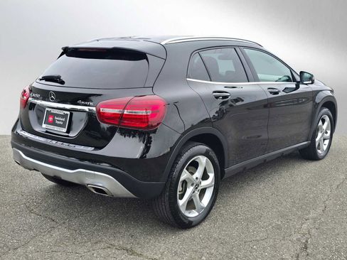 Used 2019 Mercedes-Benz GLA 250 4MATIC image 3