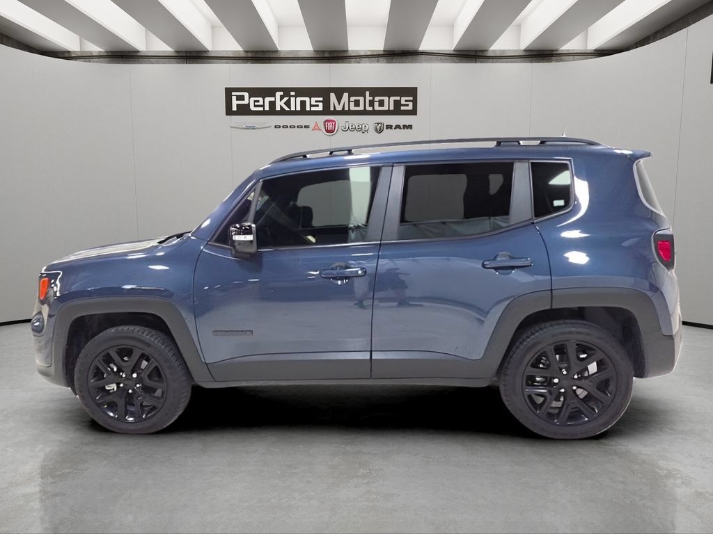 Certified 2023 Jeep Renegade Altitude w/ Convenience Group I AWD/4WD image 2