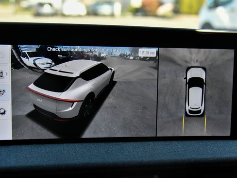 Used 2023 Kia EV6 Wind w/ Wind Technology Package image 23