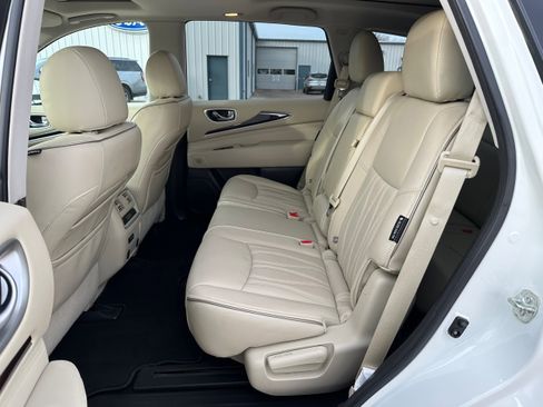 Used 2019 INFINITI QX60 Luxe w/ Sensory Package AWD/4WD image 13