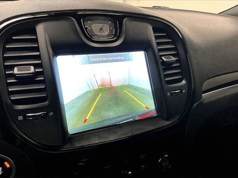 Used 2021 Chrysler 300 S image 14