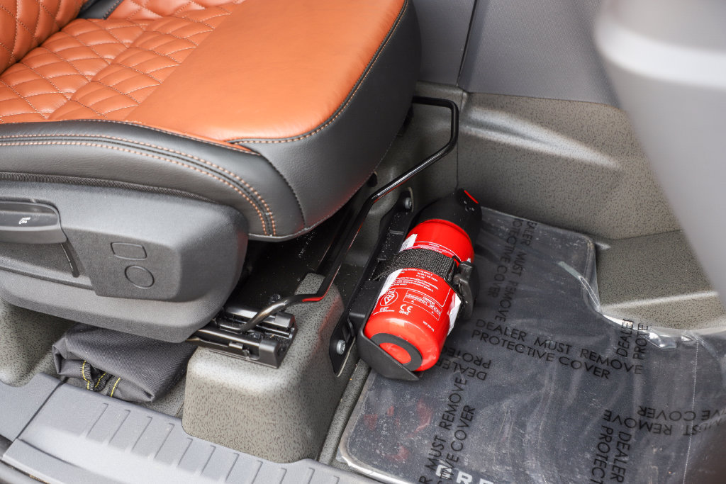 New 2025 INEOS Grenadier Station Wagon AWD/4WD image 37