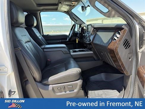 Used 2014 Ford F250 Platinum w/ FX4 Off-Road Package AWD/4WD image 17