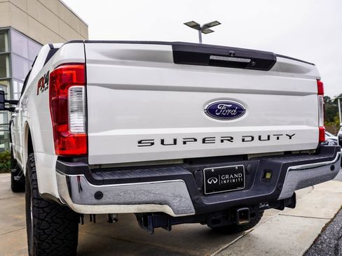 Used 2018 Ford F350 Lariat w/ Lariat Ultimate Package image 11