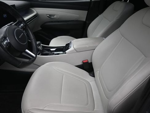 Used 2025 Hyundai Tucson SEL FWD image 15