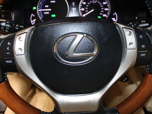 Used 2013 Lexus ES 300h w/ Luxury Pkg FWD image 24