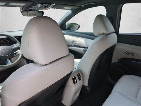 New 2026 Hyundai Tucson Limited FWD image 16