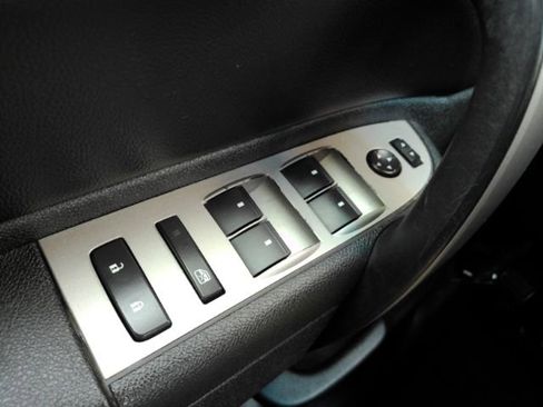 Used 2010 Chevrolet Silverado 1500 LT RWD image 30