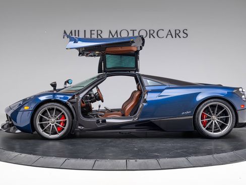 Used 2014 Pagani Huayra image 15