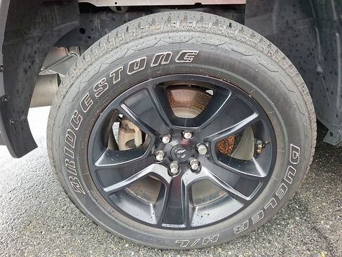 Used 2024 RAM 1500 Big Horn AWD/4WD image 7