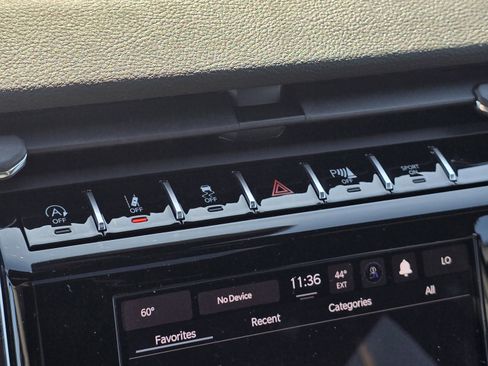 New 2025 Jeep Grand Cherokee Laredo X image 26