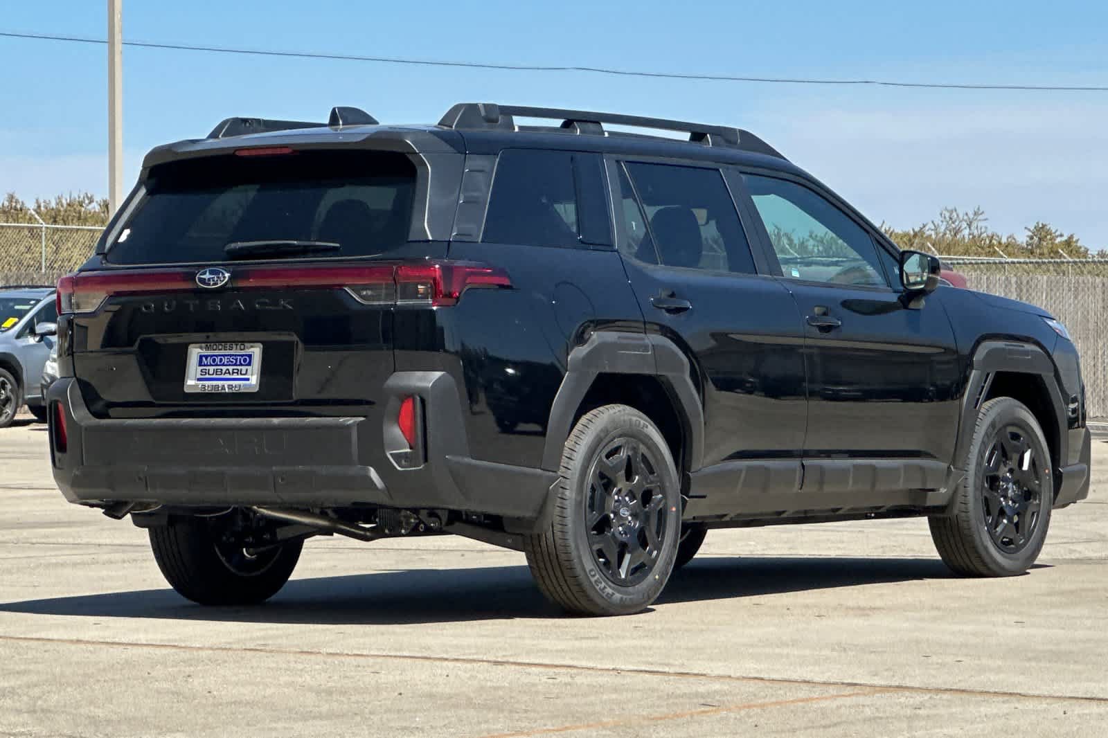 New 2026 Subaru Outback Limited AWD/4WD image 3