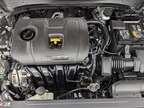 Used 2024 Kia Forte LXS w/ LXS Technology Package image 32