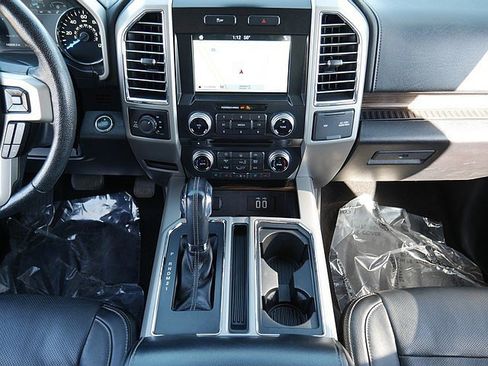 Used 2016 Ford F150 Lariat w/ Equipment Group 502A Luxury image 21