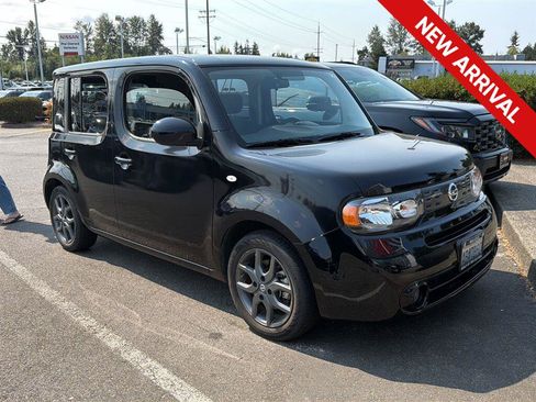 Used 2010 Nissan Cube 1.8 SL w/ SL Preferred Pkg FWD image 1