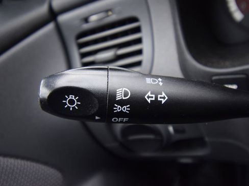 Used 2010 Kia Rio LX w/ Value Pkg image 30