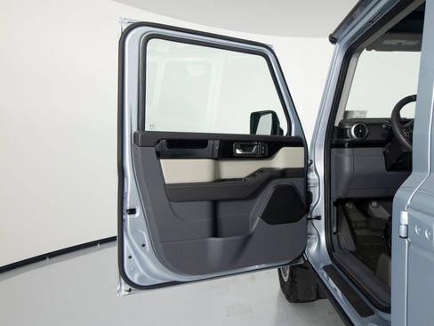 Used 2025 INEOS Grenadier AWD/4WD image 9