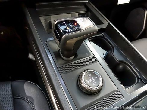 New 2025 GMC Hummer EV 3X w/ Extreme Off-Road Package image 17