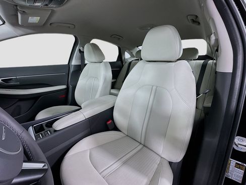 New 2026 Hyundai Sonata SEL FWD image 22