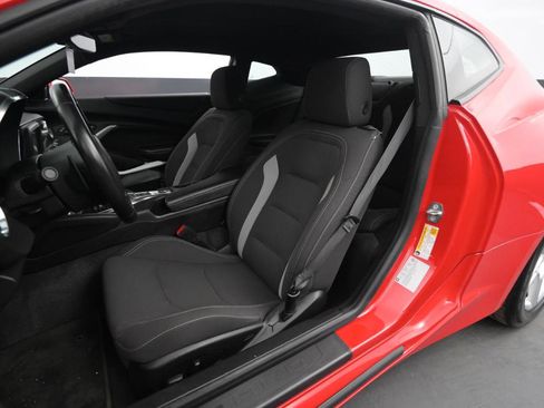 Used 2018 Chevrolet Camaro LT image 37