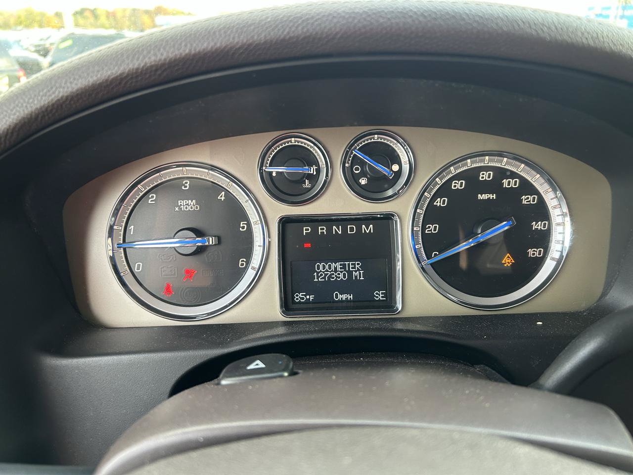 Used 2011 Cadillac Escalade ESV Platinum AWD/4WD image 24