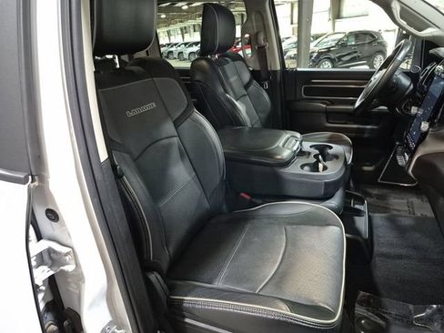 Used 2024 RAM 2500 Laramie AWD/4WD image 27