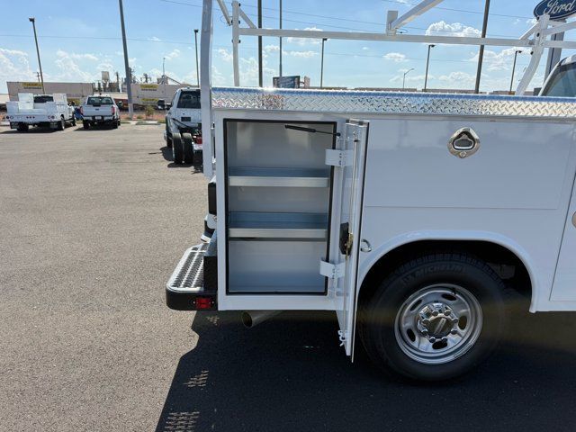 New 2026 Ford F250 XL w/ XL Chrome Package RWD image 9
