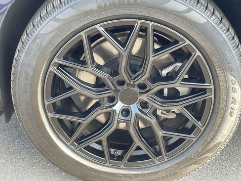 Used 2022 Genesis GV70 2.5T w/ Select Package image 32