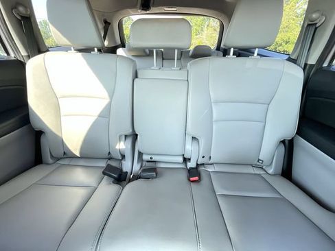 Used 2016 Honda Pilot EX-L image 16