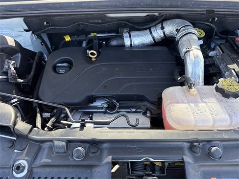 Used 2021 Chevrolet Trax LT image 29