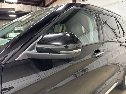 Certified 2023 Ford Explorer Limited w/ Equipment Group 301A image 27