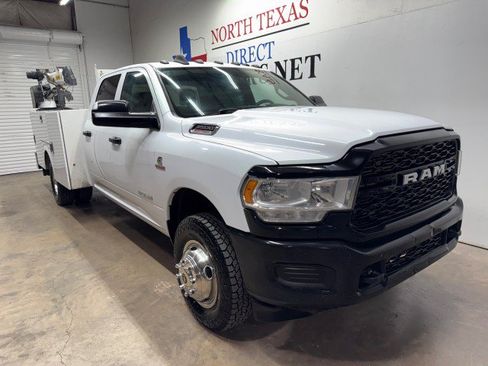 Used 2022 RAM 3500 Tradesman AWD/4WD image 2