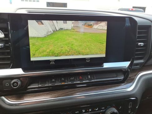 Used 2022 Chevrolet Silverado 1500 LT image 21