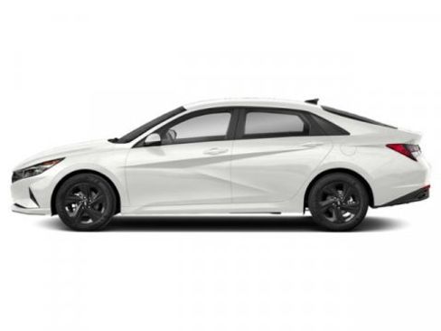 Used 2021 Hyundai Elantra SEL image 3