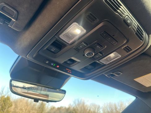 Certified 2023 Cadillac Escalade Sport Platinum image 32