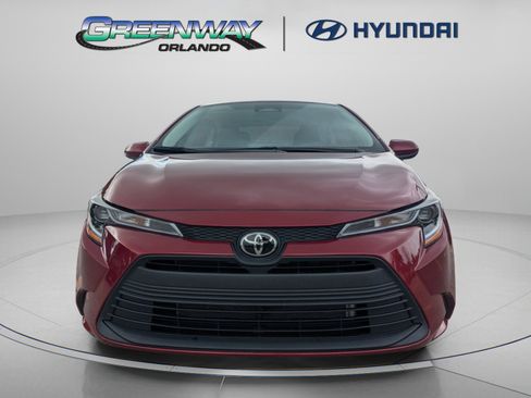 Used 2024 Toyota Corolla LE FWD image 3