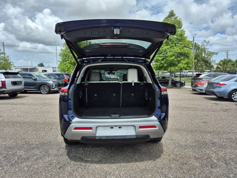 Certified 2023 Nissan Pathfinder SL AWD/4WD image 13