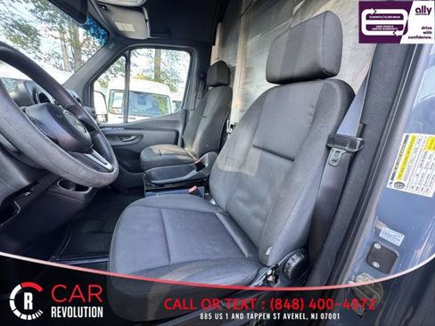 Used 2019 Mercedes-Benz Sprinter 170 image 14