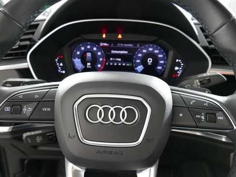Used 2023 Audi Q3 2.0T Premium Plus w/ Premium Plus Package AWD/4WD image 15