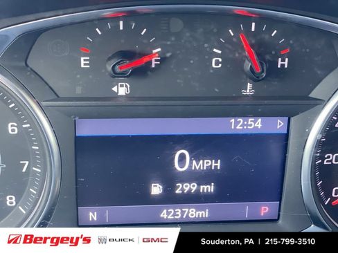 Used 2023 GMC Terrain SLT FWD image 15