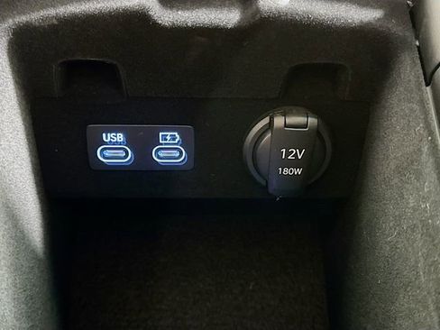 New 2026 Genesis G80 2.5T image 19