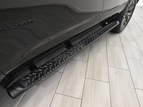 Used 2021 Chevrolet Tahoe Z71 image 11